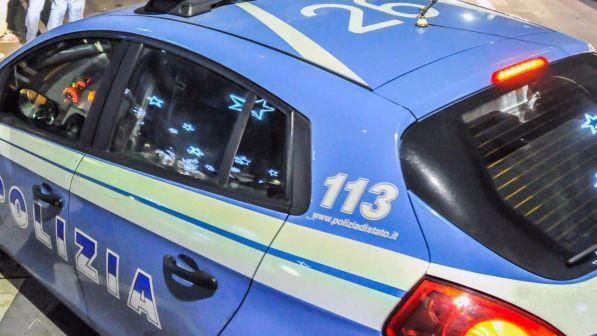 Lite in strada a Milano, due feriti a coltellate: uno grave