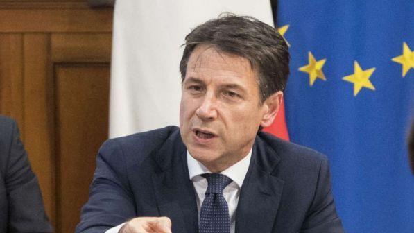 Migranti, Conte: "Senza il rilancio Ue di Sophia faremo da soli"