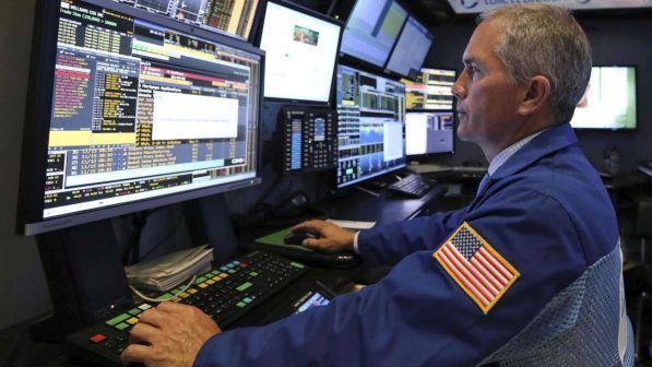 Wall Street chiude in lieve calo: Dow Jones -0,03%, Nasdaq -0,07%