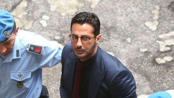 Fabrizio Corona al pm: "E' Natale, mi lasci uscire di galera"