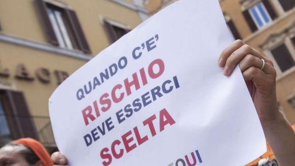 Vaccini, Cnn: "Facebook limiterà la visibilità dei gruppi no-vax"