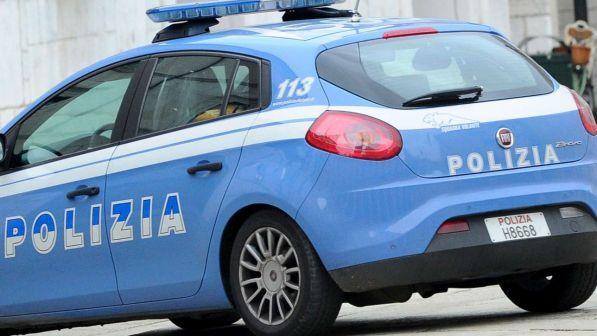 Uccisa a coltellate a Torino, fermato il marito