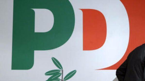 Caos tessere Pd, dopo Napoli scoppia il caso in Puglia