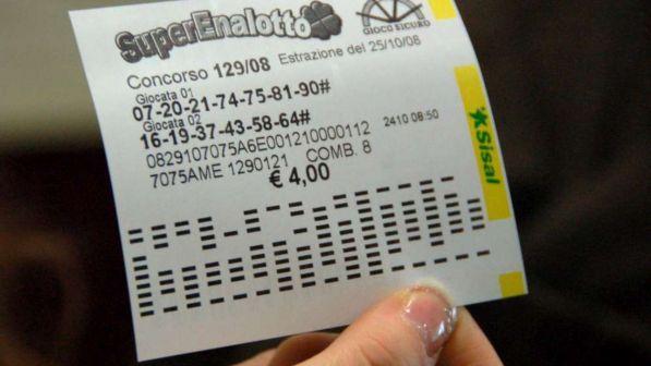 Superenalotto, la combinazione vincente: 5 - 37 - 51 - 65 - 79 - 81