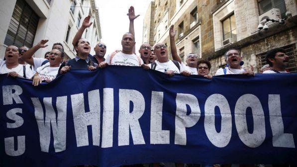 Campania, lunedì navigator e lavoratori Whirlpool in piazza insieme