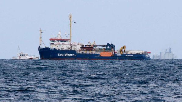 Siracusa, bagni saturi sulla Sea Watch: verso emergenza sanitaria