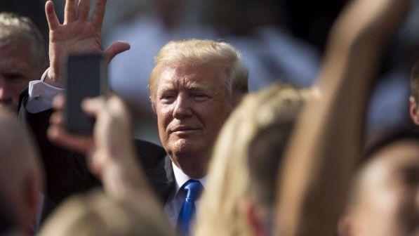 No revoca Obamacare, Trump: "Senatori deludono il popolo americano"