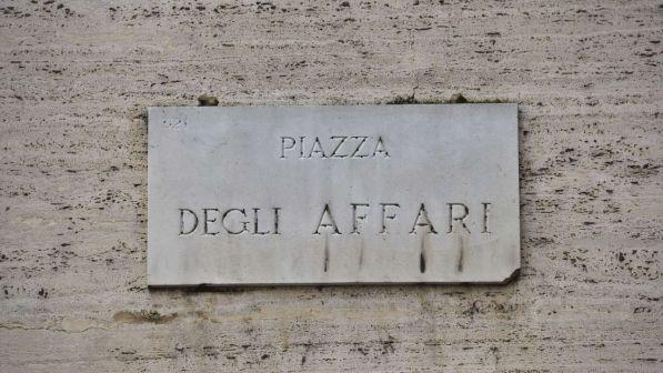 Borsa, Milano apre in positivo: il Ftse Mib avanza dello 0,12%