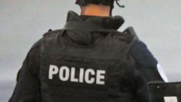 Francia, entra in auto su una pista dell'aeroporto di Lione: arrestato