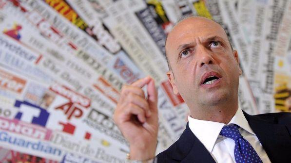 Referendum,Alfano: chi vota No non fa dispetto a Renzi ma a italiani