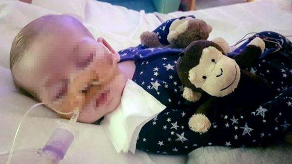 Charlie Gard, i genitori lasciano Aula per disaccordo con il giudice