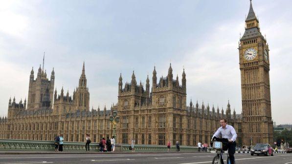 Londra, allo studio un'"eredità di cittadinanza" per i giovani