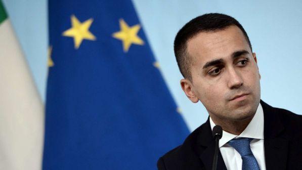 Reddito di cittadinanza, Di Maio: "Nessun giallo tessere, verranno stampate dalle Poste"