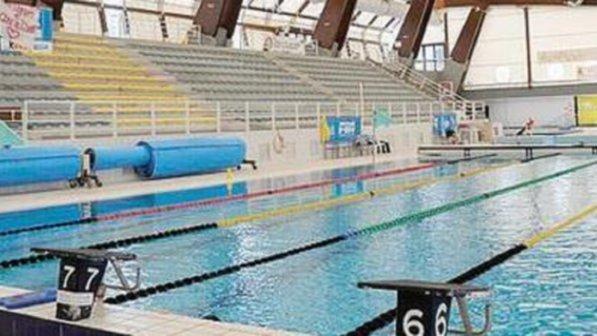 Napoli, nuotatore 17enne muore mentre si allena in piscina