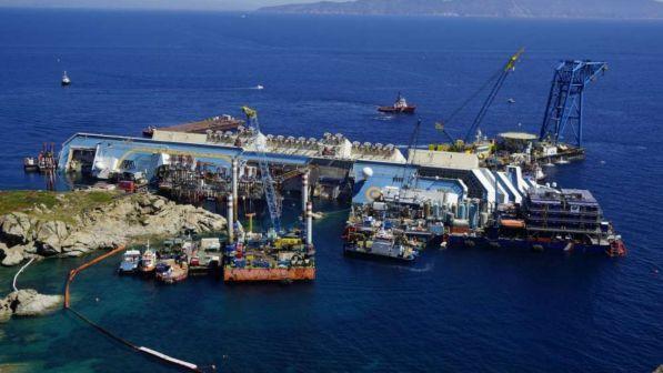 Concordia, Corte d'Appello: Schettino deturpò il Giglio, paghi 5mila euro