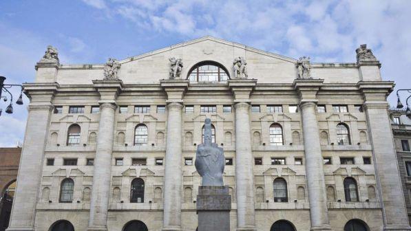 Piazza Affari apre in rialzo, Ftse Mib +0,45% a 21.775 punti