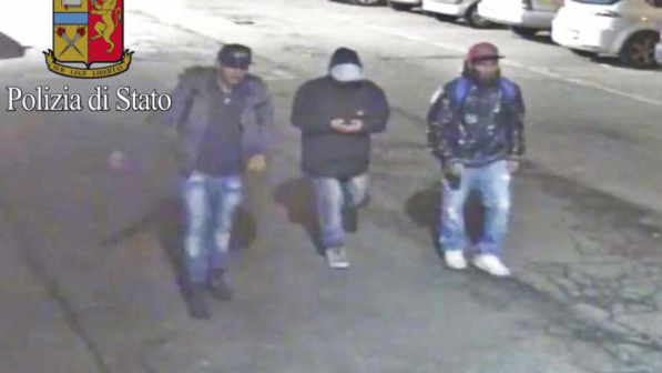 Violenze tra gang di latinos: 7 arresti per omicidio a Milano