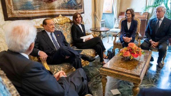 Consultazioni al Colle, Berlusconi:serve maggioranza di centrodestra