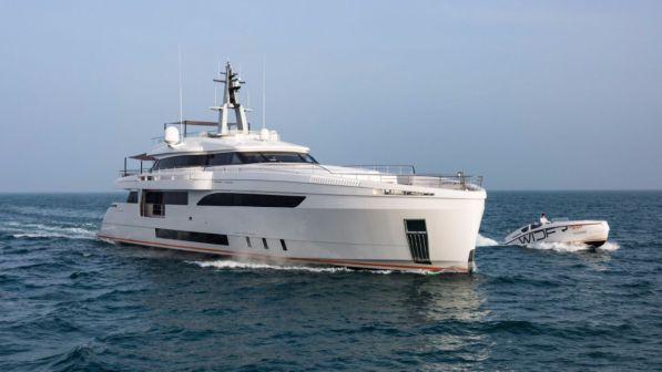 Barche di lusso, tutte le novità del Salone di Genova