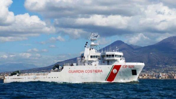 Migranti, Toninelli: la nave Gregoretti ad Augusta, l'Ue risponda