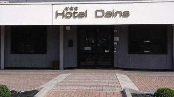 Lei vuole lasciarlo, lui la uccide: 37enne uccisa in hotel a Bergamo