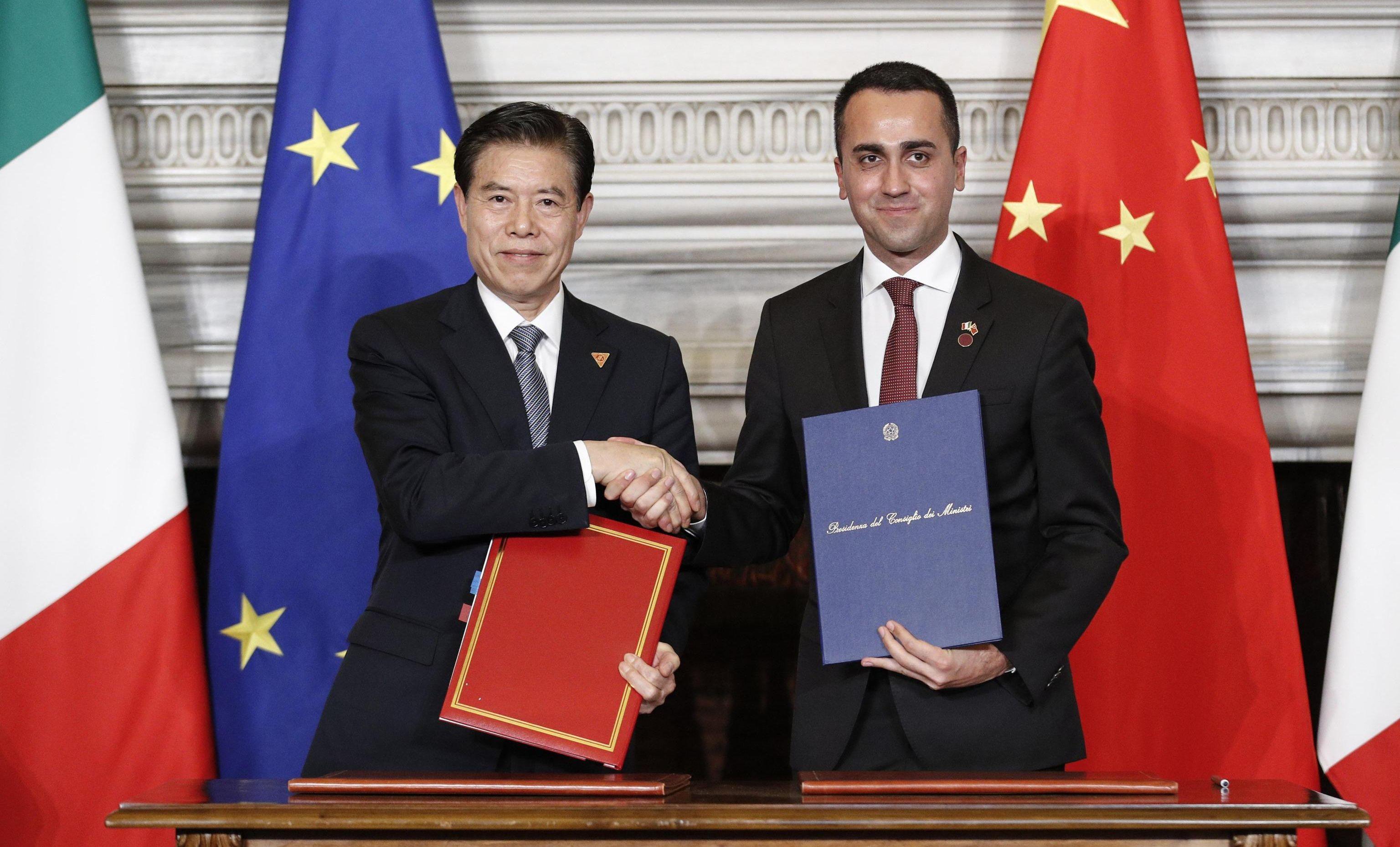 Via della Seta, per Di Maio "obiettivo raggiunto" | Ancora tensione con Matteo Salvini