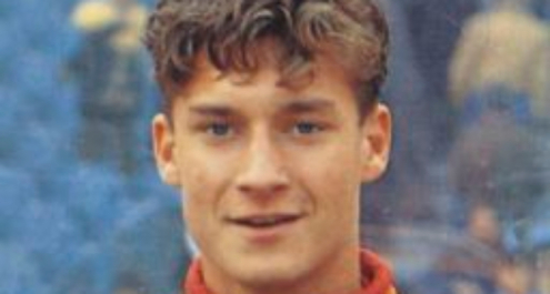 Roma, 23 anni fa Totti esordiva in serie A