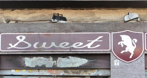 Torino, incendiato il "covo" granata: in fiamme il Bar Sweet