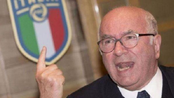 Accuse di molestie a Tavecchio, la vittima: "Per pm io troppo vecchia per denunciare"