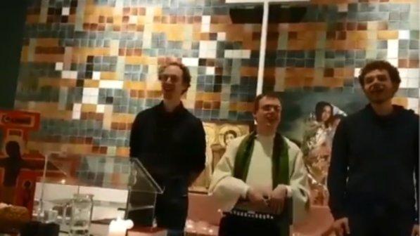 La Messa non è finita: maratona no stop per salvare cinque rifugiati armeni