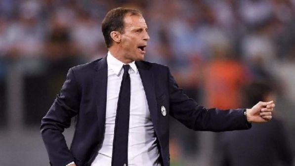 Massimiliano Allegri, cartellino rosso in strada: multa e denuncia dei vigili