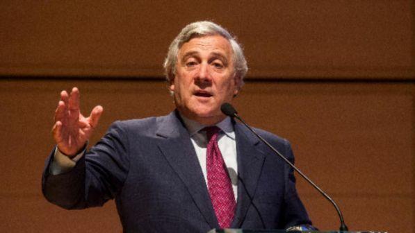 Tajani contro Via della Seta:"Non possiamo diventare colonia cinese"