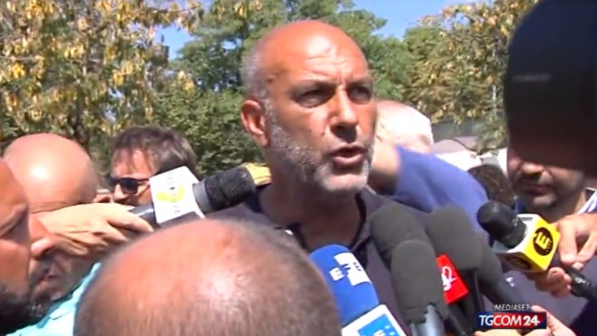 Funerali Amatrice, sindaco: morti per questa terra e qui restiamo