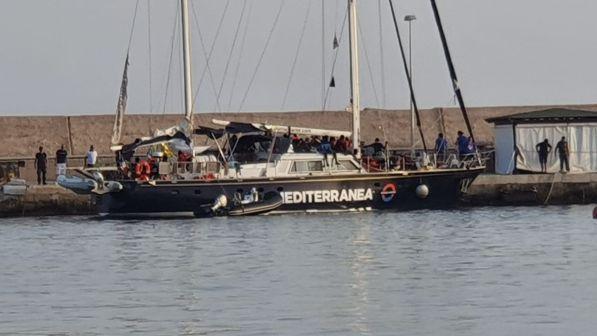 Migranti, Viminale: "Non abbiamo rifiutato collaborazione Difesa"