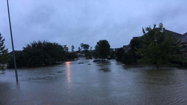 Usa, governatore Texas: Harvey è ben peggio di Katrina