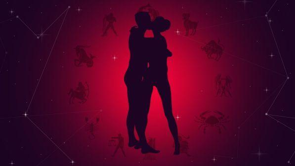 Astro Sexy Parade: i Segni più fortunati in amore nel weekend