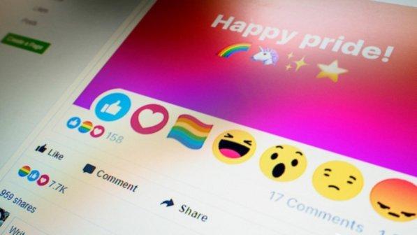 Facebook, ecco come attivare il pulsante arcobaleno del Pride