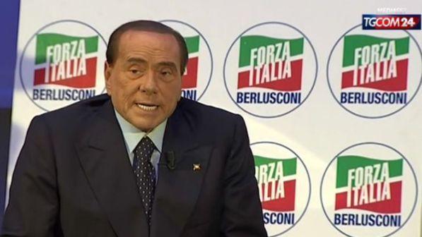 Berlusconi: "Troppo pochi i destinatari della flat tax di Salvini"