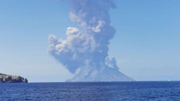 Stromboli, Ingv: esplosioni tra le più forti mai registrate