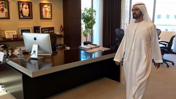 Dubai, lotta ai fannulloni: lo sceicco visita un ufficio pubblico e licenzia tutti gli assenteisti