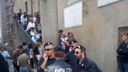 roma campidoglio m5s tensione mafia capitale