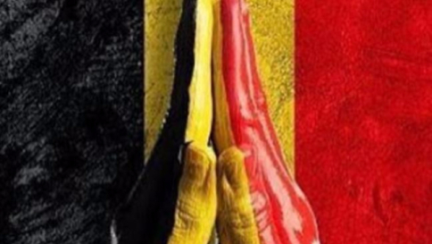 #PrayForBelgium, la Rete piange le vittime Facebook attiva il tasto "Io sto bene"