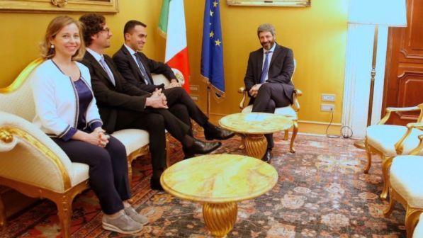 Governo, presidente della Camera Fico riceve la delegazione del M5s