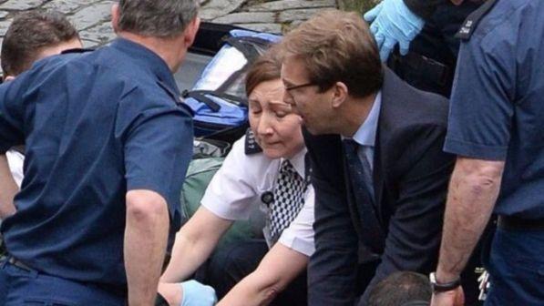 Attacco Londra, sale bilancio: 5 i morti, compreso attentatore