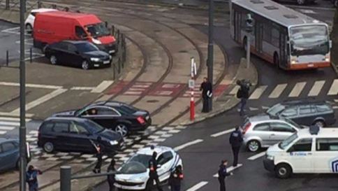 Attentati Bruxelles, identificato l'arrestato nel blitz di Schaerbeek