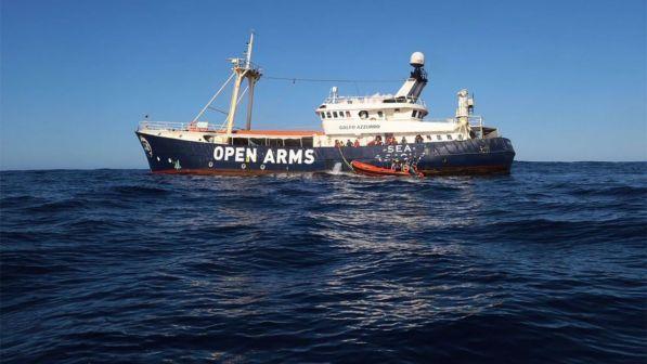 Migranti, Open Arms a Salvini: "L'Italia non è un porto sicuro"