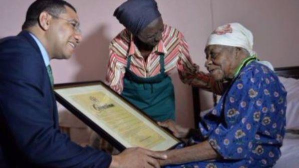 Morta Violet Mosses-Brown: era la donna più anziana del mondo
