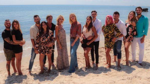 "Temptation Island Vip", sei coppie mettono alla prova il loro amore