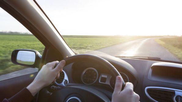 Turkmenistan, bandite le auto nere: per il presidente portano sfortuna