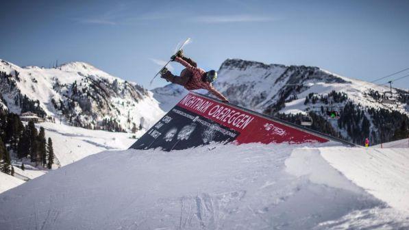 Alto Adige: Obereggen, una domenica con i giganti dello snowboard